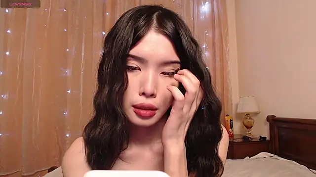 Snapshot of Velvetsky_1 chatting on December 28, 2024, 5:14 pm Velvetsky 1 online show from December 28, 2024, 5:14 pm