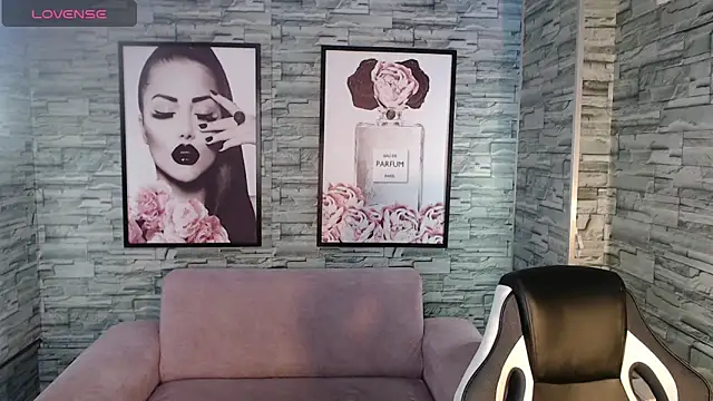  Katalina b online show from January 25, 2025, 8:21 pm