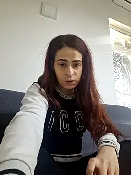 Snapshot of perla97 chatting on February 10, 2026, 10:36 am perla97 online show from February 10, 2026, 10:36 am