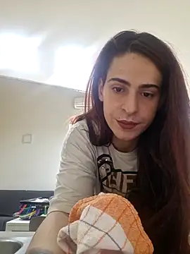 Snapshot of perla97 chatting on February 22, 2026, 2:52 pm perla97 online show from February 22, 2026, 2:52 pm