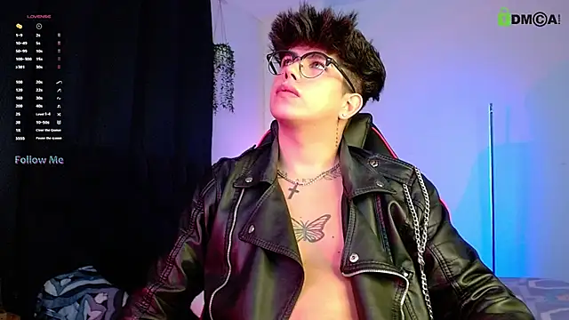 Snapshot of LyleBennett_ chatting on November 7, 2025, 11:26 am LyleBennett online show from November 7, 2025, 11:26 am