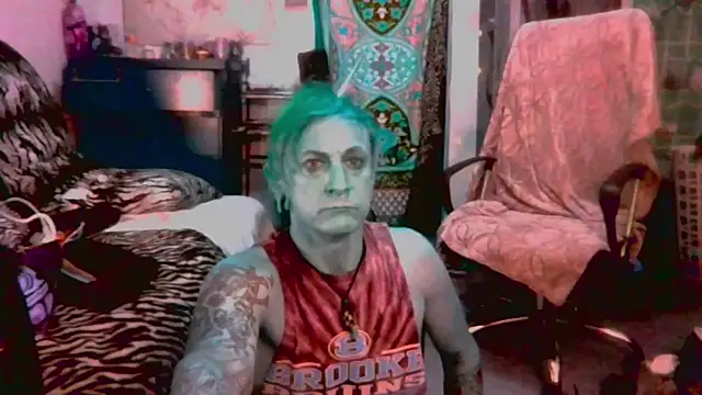 surRealGhost online show from March 19, 2025, 10:09 pm