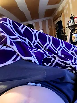 Snapshot of muledick8824 chatting on October 8, 2025, 2:40 pm muledick8824 online show from October 8, 2025, 2:40 pm