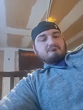 Snapshot of muledick8824 chatting on October 28, 2025, 3:33 pm muledick8824 online show from October 28, 2025, 3:33 pm