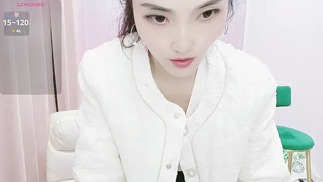 Snapshot of Mimiki-oo chatting on February 2, 2025, 3:39 pm Mimiki-oo online show from February 2, 2025, 3:39 pm