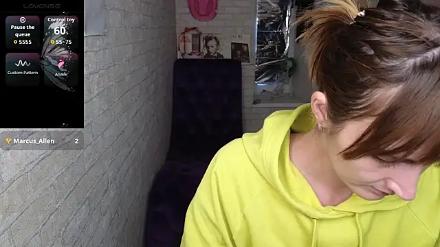 Nika Kitten online show from April 10, 2026, 10:55 am