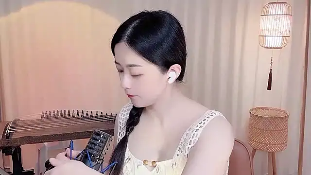 Tian-xin-999 online show from June 1, 2026, 4:17 pm