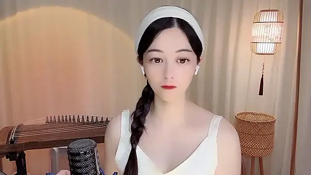 Tian-xin-999 online show from June 24, 2026, 4:27 pm