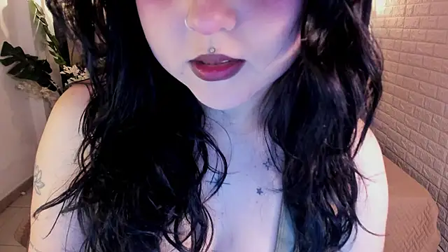 crimson tati  online show from July 19, 2026, 2:03 pm