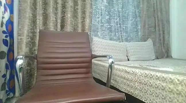 Snapshot of Angel_Eyes67 chatting on December 7, 2024, 8:16 am Angel Eyes67 online show from December 7, 2024, 8:16 am