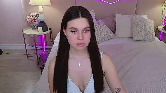 RihannaRose online show from March 16, 2025, 12:12 am