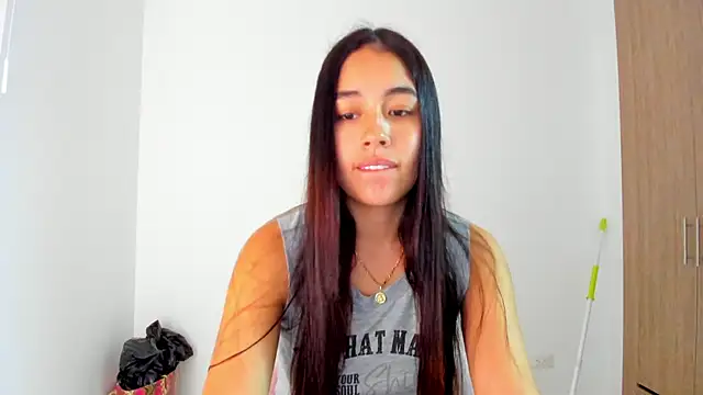 AriaMontgomery online show from January 7, 2026, 11:43 pm