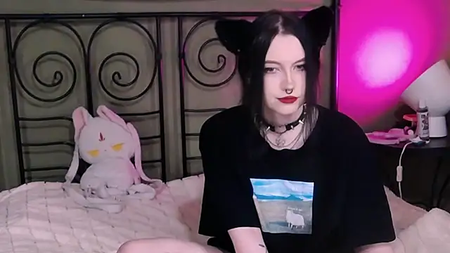 BlackyTea online show from October 31, 2025, 3:25 am