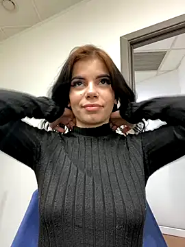 MiriamHazel online show from December 5, 2024, 8:16 am