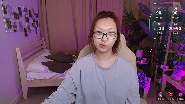 Snapshot of Marine_Vact chatting on March 1, 2026, 2:06 pm Marine Vact online show from March 1, 2026, 2:06 pm