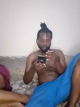 Snapshot of Ras_and_Stewf chatting on February 28, 2025, 12:54 am Ras and Stewf online show from February 28, 2025, 12:54 am