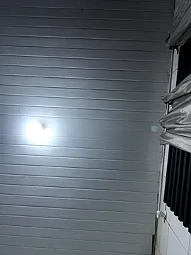 Snapshot of luara1988 chatting on November 14, 2025, 2:26 am luara1988 online show from November 14, 2025, 2:26 am