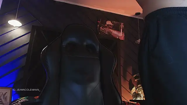 JeanColleman online show from March 8, 2026, 2:09 pm