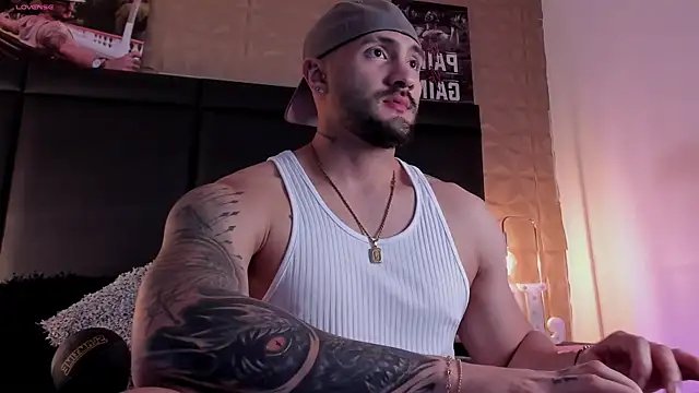 JeanColleman online show from November 11, 2025, 3:45 am