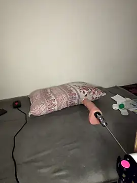 merve0234 online show from October 17, 2025, 9:16 pm