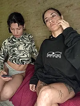 LaCristinatrans online show from November 15, 2025, 3:43 am