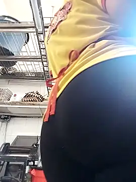 EMILY ROUSSE71 online show from September 10, 2025, 9:14 pm