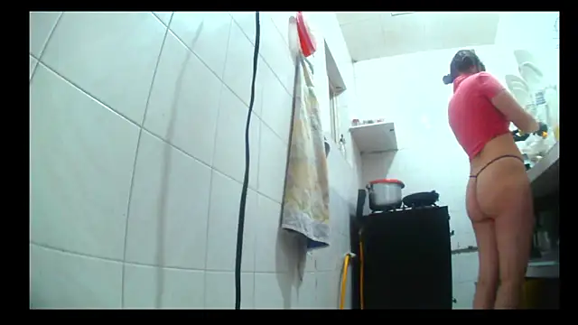 Snapshot of samanta_rosas1 chatting on February 3, 2025, 3:06 pm samanta rosas1 online show from February 3, 2025, 3:06 pm