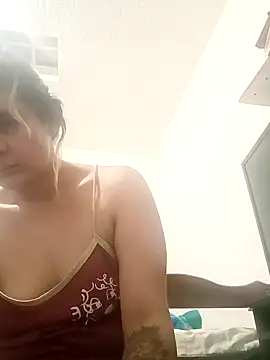 Snapshot of samanta_rosas1 chatting on February 1, 2025, 11:06 pm samanta rosas1 online show from February 1, 2025, 11:06 pm