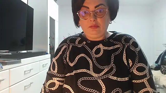 Amandamuller1982 online show from March 12, 2026, 10:47 pm