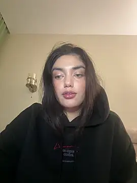 Sweet Khalifa  online show from October 29, 2025, 2:38 pm