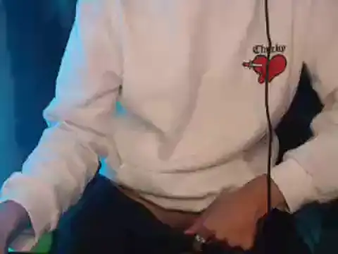 anjonoturno1 online show from March 18, 2025, 3:12 am