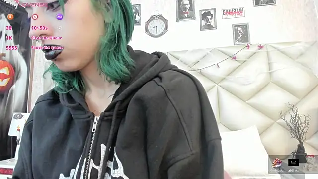 Im gaia online show from October 22, 2025, 12:26 pm