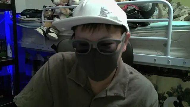 Owl1216 online show from December 8, 2024, 1:03 pm