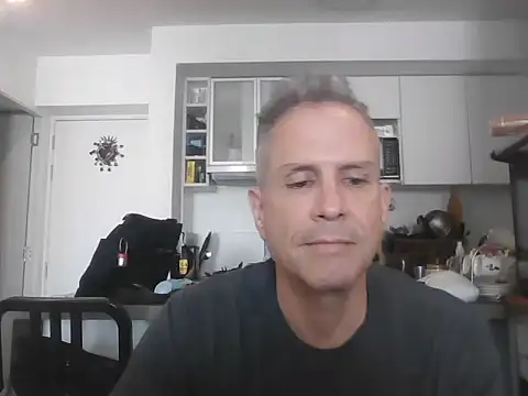 Snapshot of Diegoperrote682661 chatting on November 16, 2025, 8:24 pm Diegoperrote682661 online show from November 16, 2025, 8:24 pm