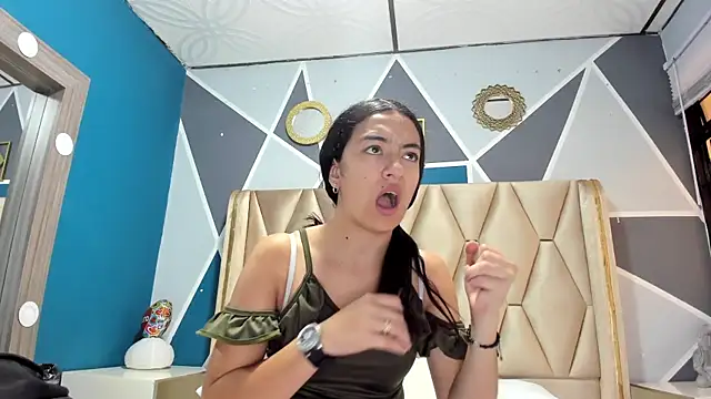 Mia scarlet69 online show from September 11, 2025, 12:27 pm