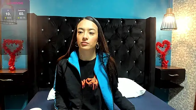 Mia scarlet69 online show from March 13, 2025, 12:13 pm