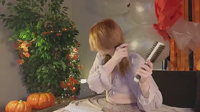 Rita flame online show from November 2, 2025, 12:32 pm