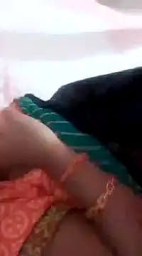 Snapshot of riya_houswife chatting on December 19, 2024, 10:02 am riya houswife online show from December 19, 2024, 10:02 am