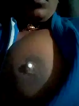 Snapshot of riya_houswife chatting on November 25, 2025, 8:03 am riya houswife online show from November 25, 2025, 8:03 am