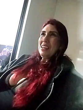 Perla Franco online show from December 17, 2025, 5:56 am