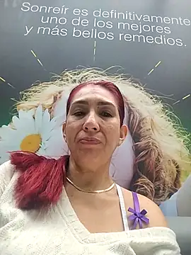 Perla Franco online show from October 16, 2025, 9:23 pm