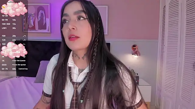 elodie walker online show from March 14, 2026, 12:22 pm