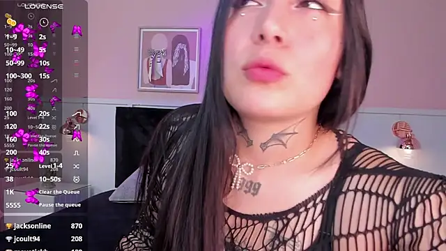 Snapshot of elodie_walker chatting on February 11, 2026, 11:43 am elodie walker online show from February 11, 2026, 11:43 am