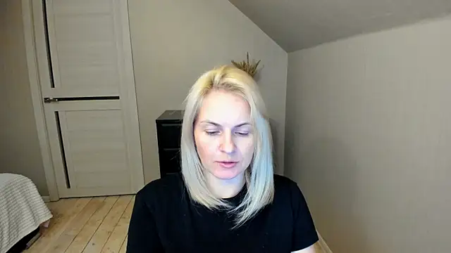 Alicee Gracee online show from February 27, 2025, 6:53 pm