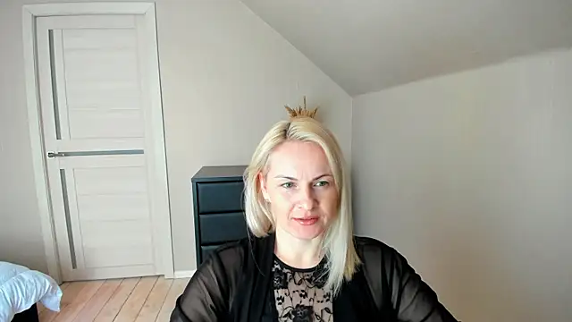 Alicee Gracee online show from February 26, 2025, 10:27 am