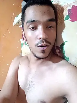 Snapshot of JuggedRegrets chatting on March 3, 2026, 10:28 pm JuggedRegrets online show from March 3, 2026, 10:28 pm