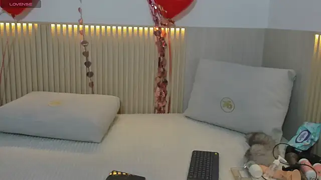 violetta becker online show from February 11, 2026, 11:21 am