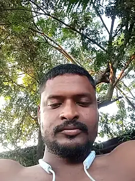 desicockblack online show from September 30, 2025, 11:27 am