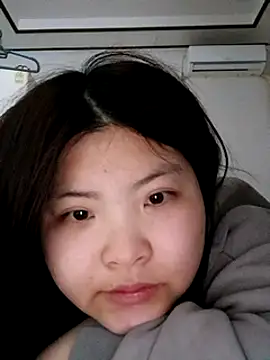 Snapshot of hello098712 chatting on March 9, 2025, 7:12 am hello098712 online show from March 9, 2025, 7:12 am