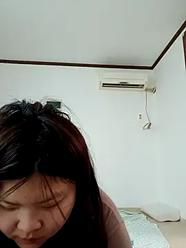 Snapshot of hello098712 chatting on March 21, 2025, 8:06 am hello098712 online show from March 21, 2025, 8:06 am